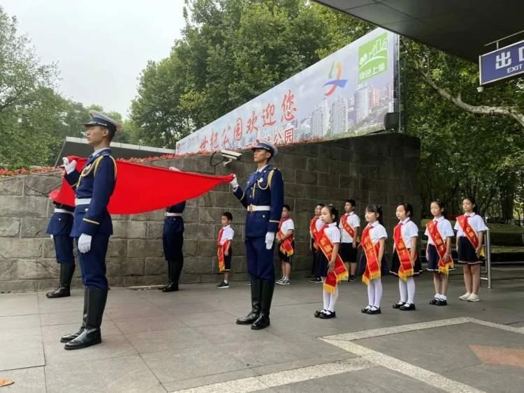 青少年歌唱大賽,激情與才華的較量,青春旋律的碰撞