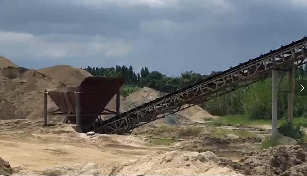 最新礦機設備科技亮相,重塑礦業(yè),激發(fā)無限創(chuàng)新潛能!