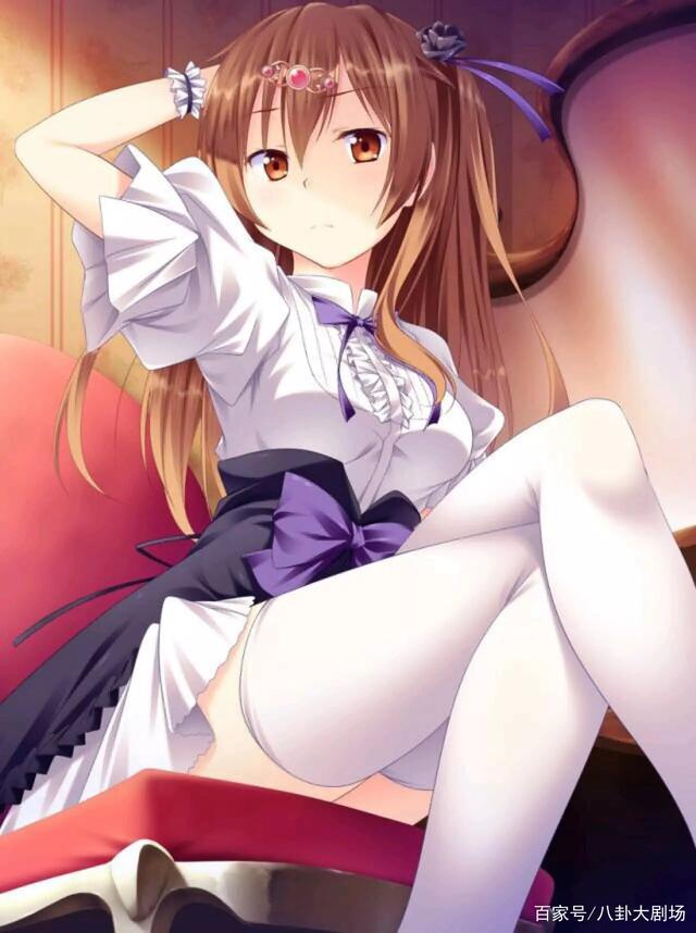 白絲動漫美女,白絲動漫美女與小巷中的秘密小店