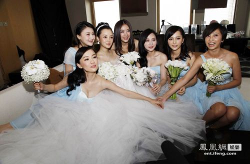 明星伴娘團(tuán),閃耀的光影記憶之旅