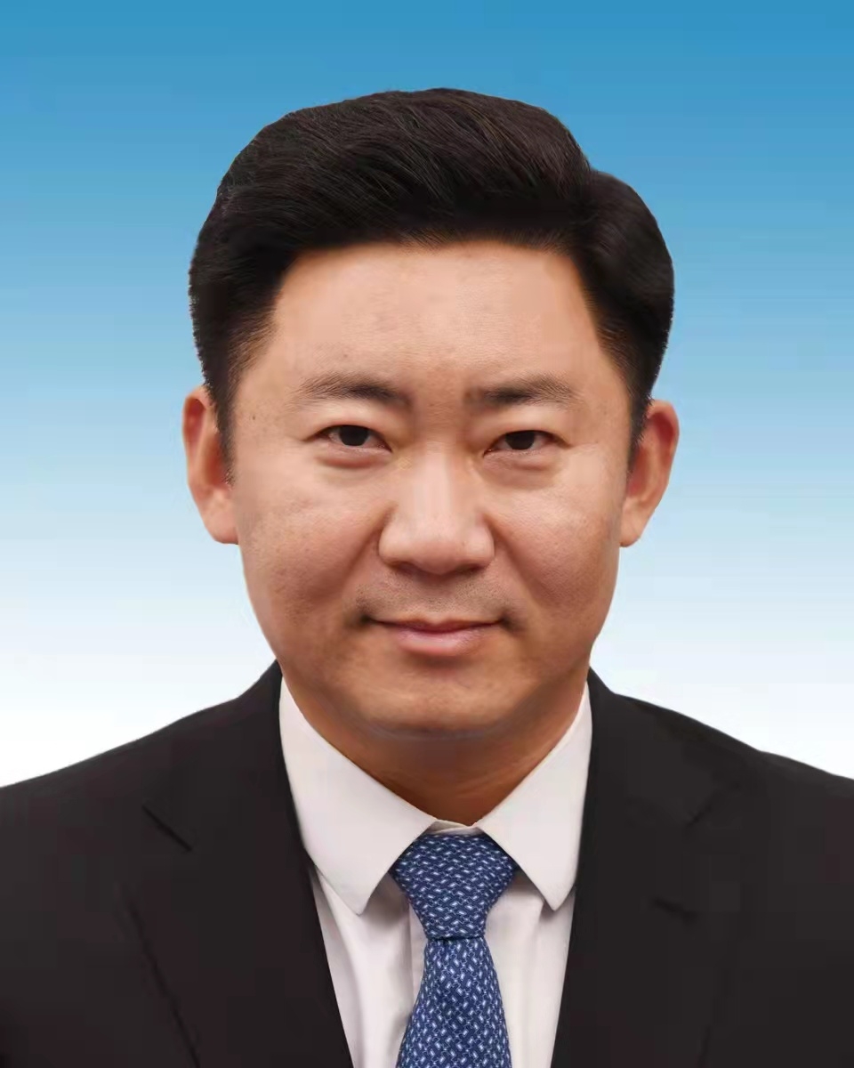 演員于曉東,自然懷抱中的心靈寧靜與喜悅探索