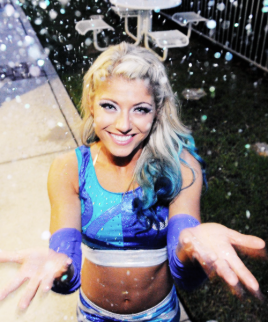 科技與激情的碰撞,Alexa Bliss比賽視頻全新體驗(yàn)