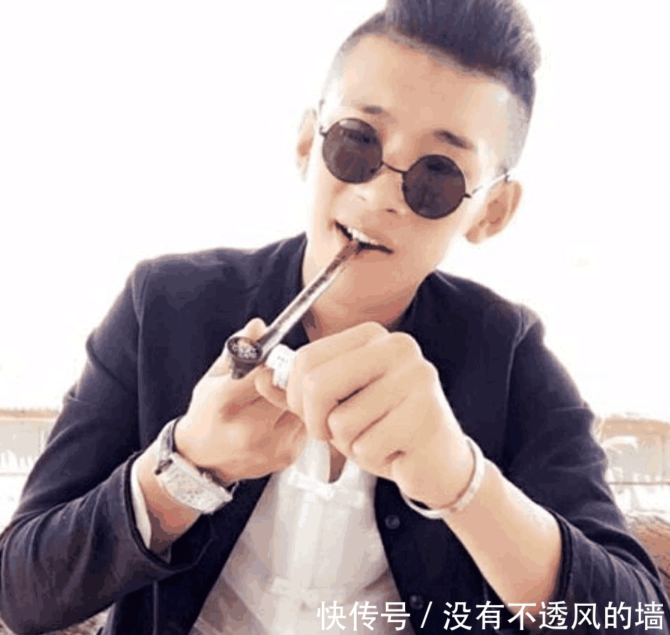 揭秘李天佑最新動態,全新旅程展現個人風采??