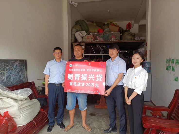 團貸上市,小巷特色小店的崛起與獨特風味之旅