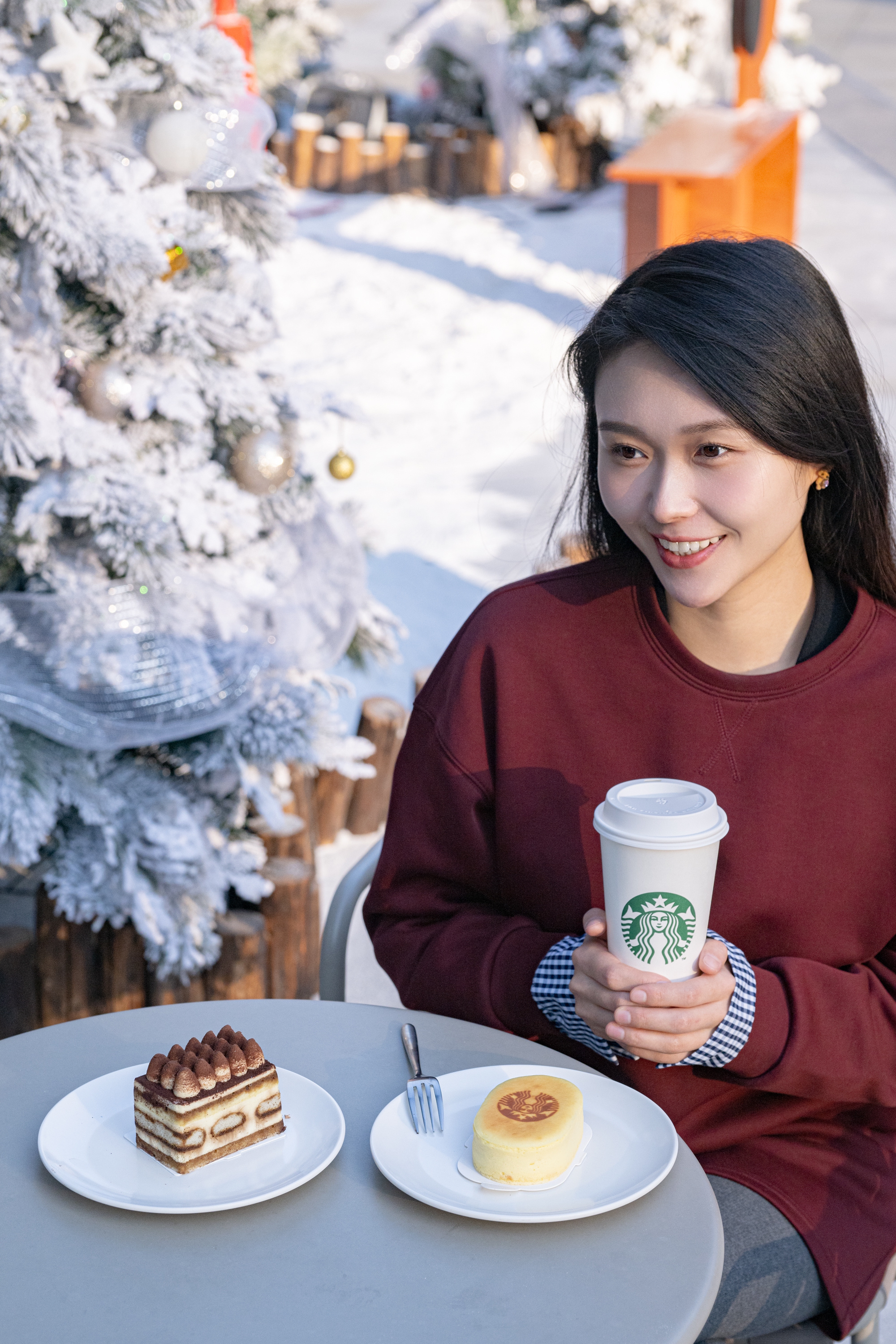 星巴克最新動(dòng)態(tài),咖啡、友情與愛的溫馨日常