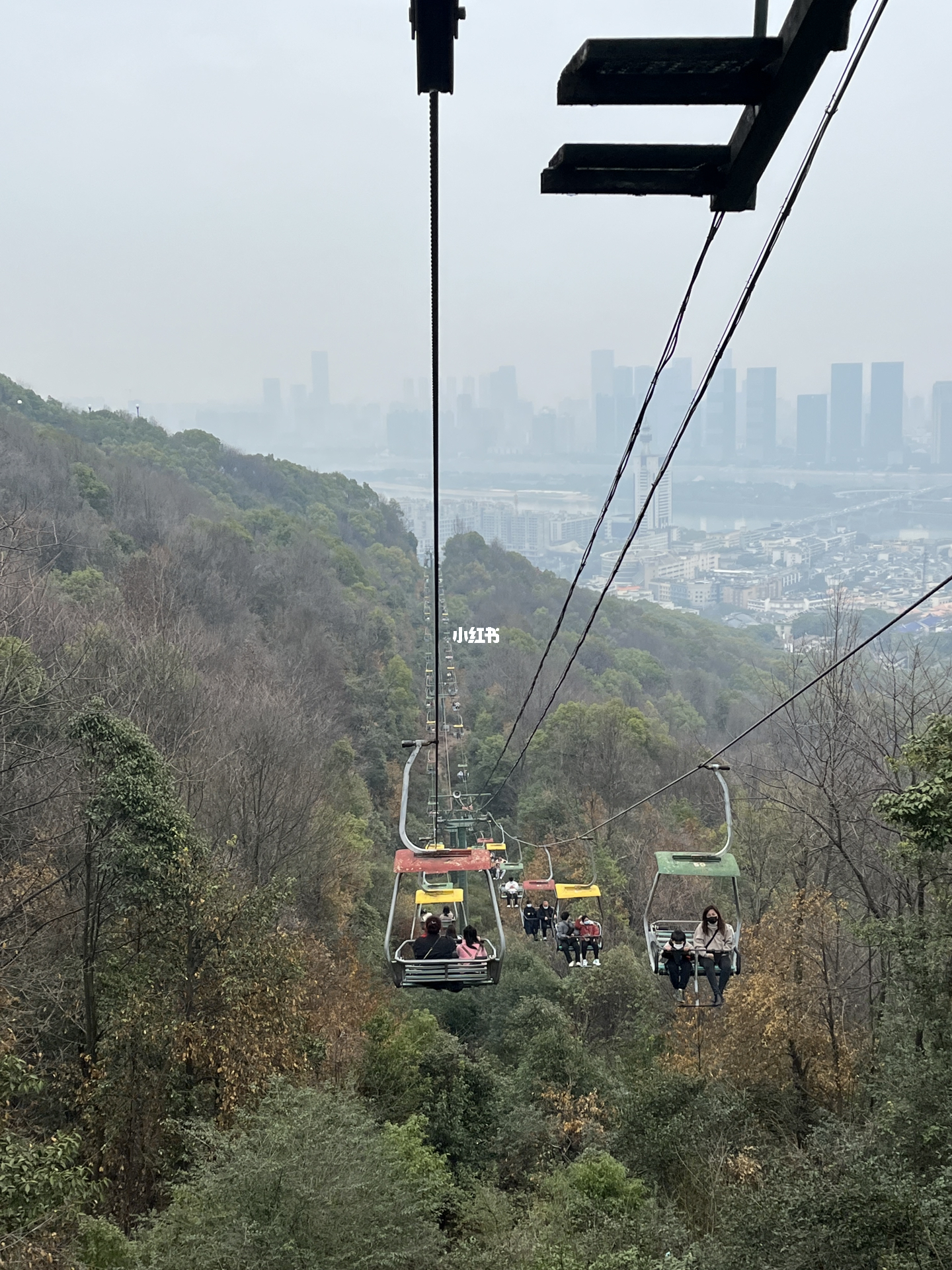 岳麓山索道最新,岳麓山索道最新奇遇,一段高空中的溫馨旅程