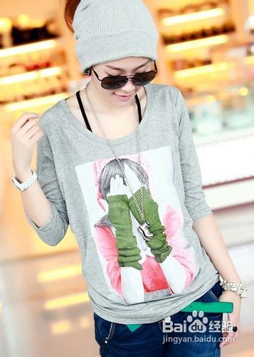 新款潮流服飾推薦,潮流風(fēng)尚中的愛與陪伴