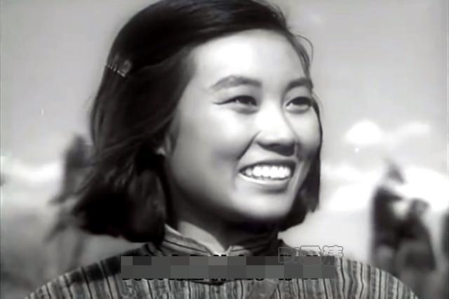 老演員孫景璐,揭秘小巷中的秘密小店之旅