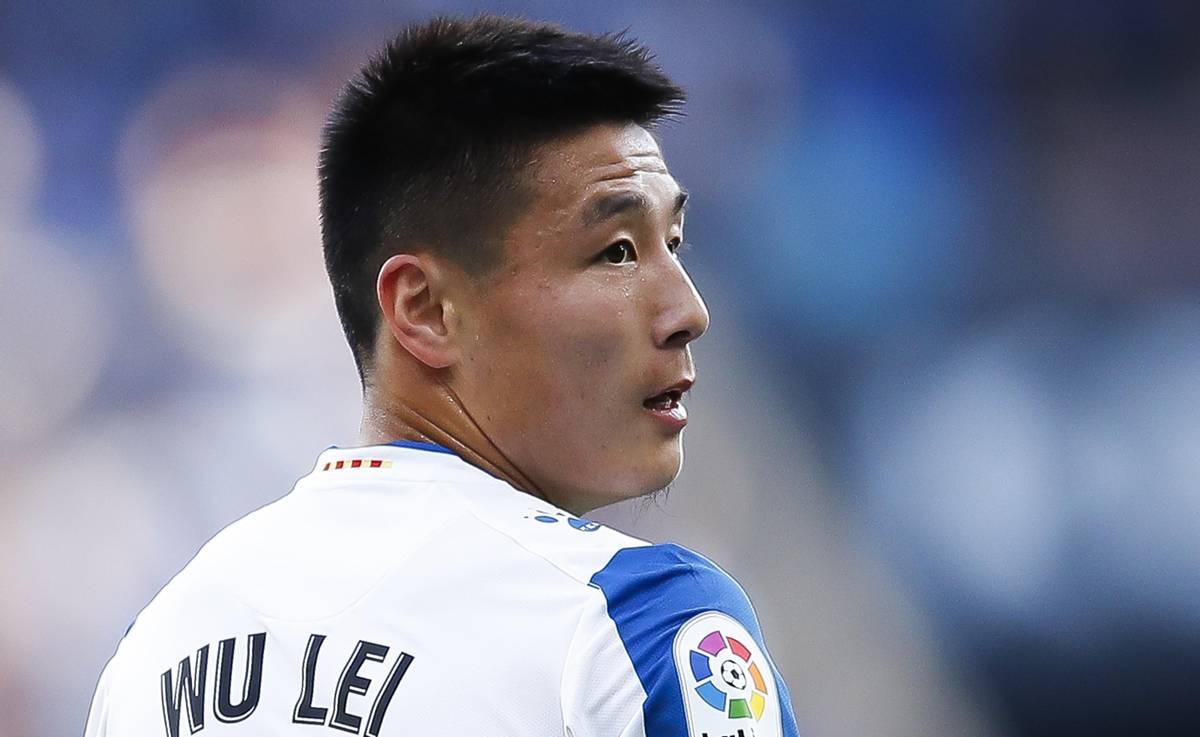 最新越位技巧解析,自信成長,魔法時刻在球場上的展現