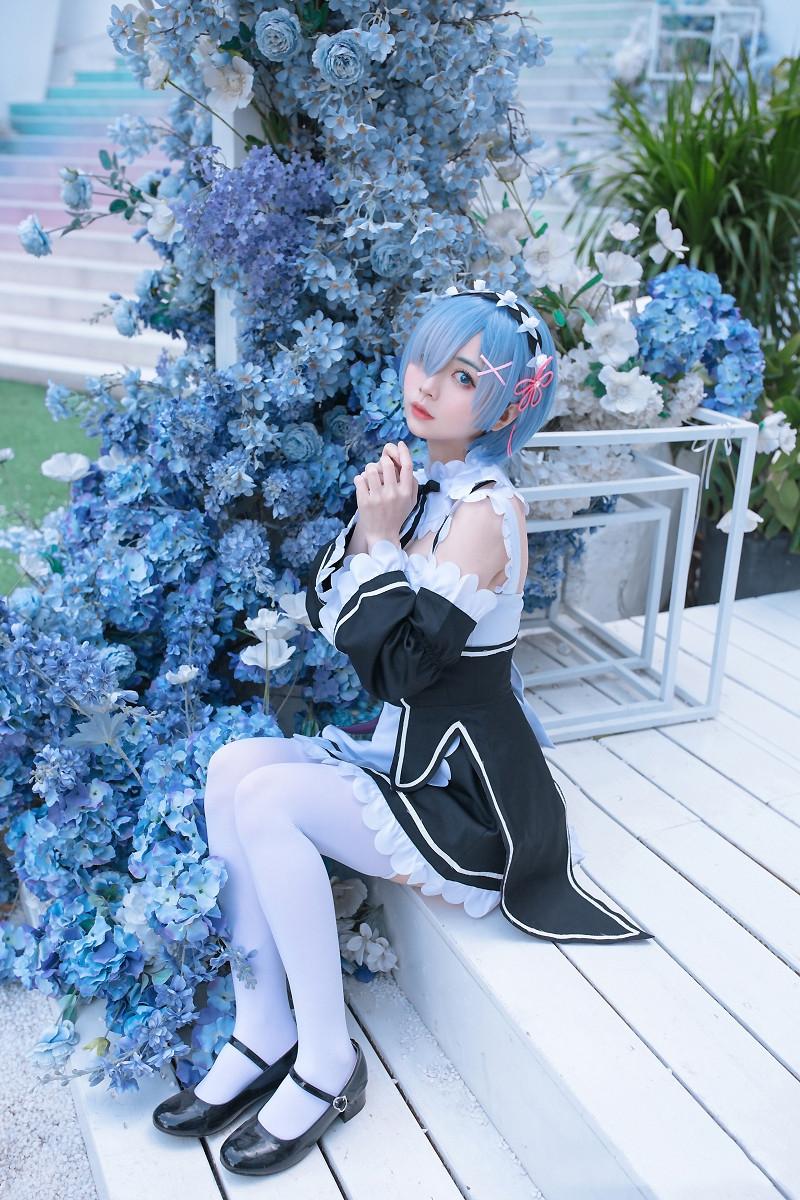 動漫真人美女,日常小確幸的邂逅時光