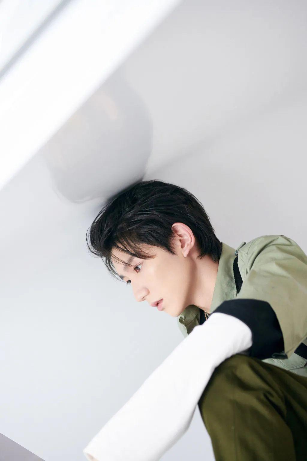 王源最新圖片集,展現青春風采與多元魅力