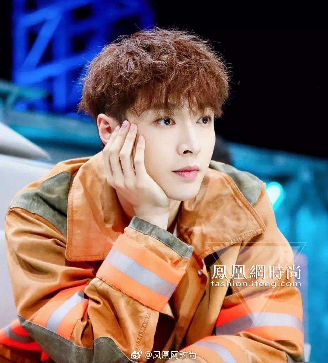 明星錫紙燙,發(fā)型改變命運,勵志之旅啟航