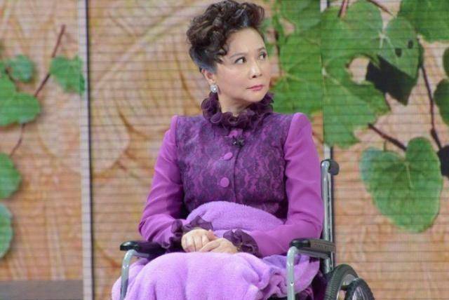 蔡明最新動態,喜劇界的璀璨明星依舊光芒四射