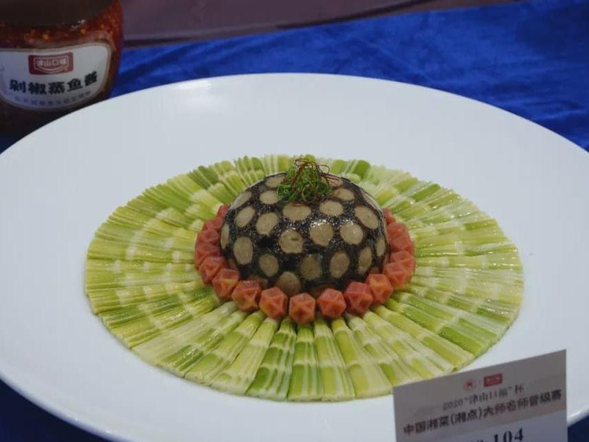 ?2025年湘菜新特色菜品亮相,引領(lǐng)潮流趨勢!