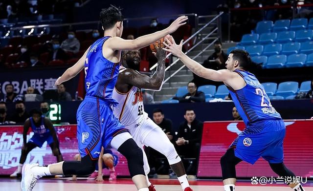 CBA最新動態,籃球與大自然的和諧交融之旅