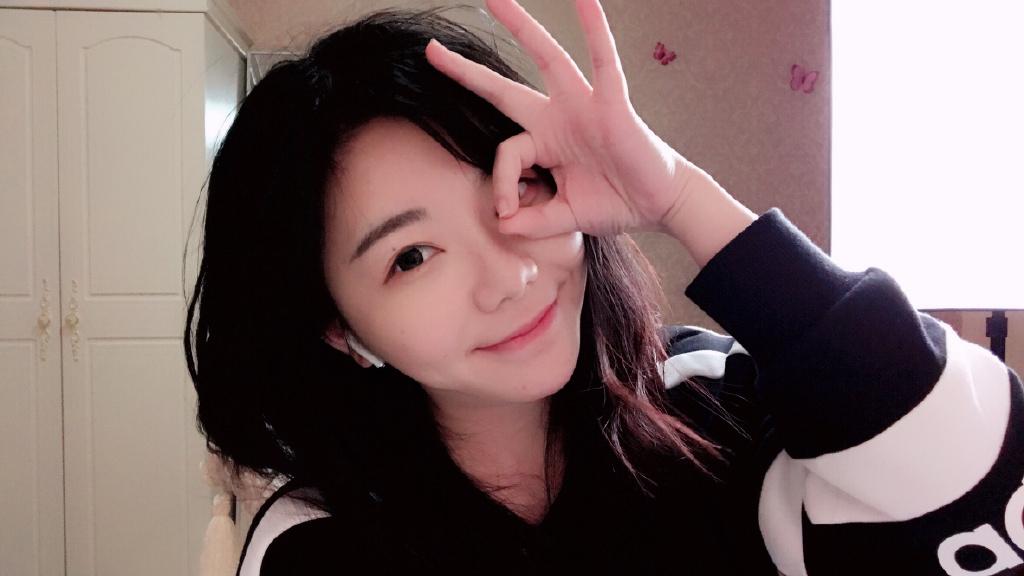 劉飛兒最新寫真集第6期,小巷風情小店獨特魅力展示