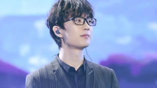 許嵩最新直播分享,科技新品亮相,感受未來生活之美體驗