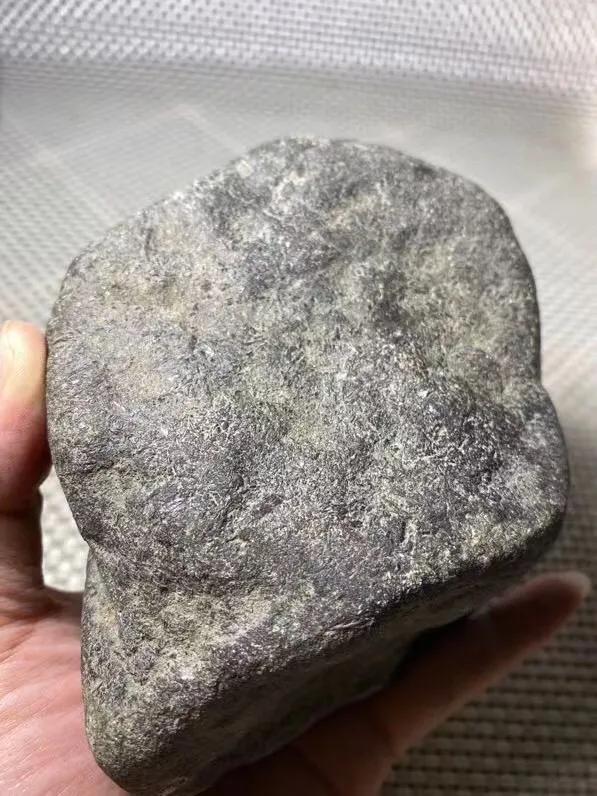 探尋最新翡翠場口原石秘境的奧秘