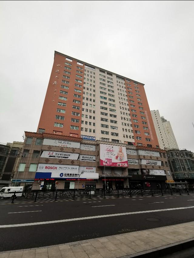 上海疫情下的溫情日常,城市中的守護與關懷