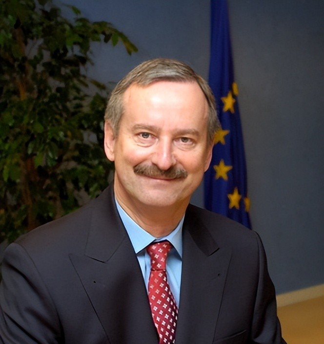 歐美性文化最新動(dòng)態(tài),2025年視角下的歐美性文化發(fā)展趨勢(shì)