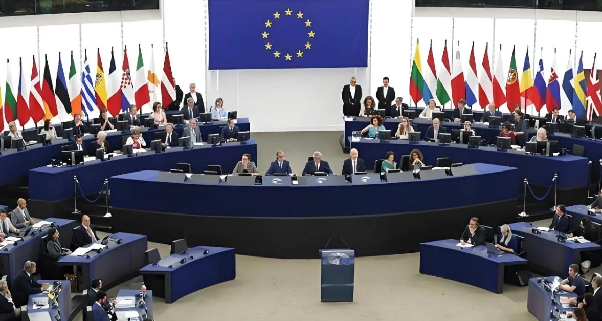 歐美性文化最新動(dòng)態(tài),2025年視角下的歐美性文化發(fā)展趨勢(shì)