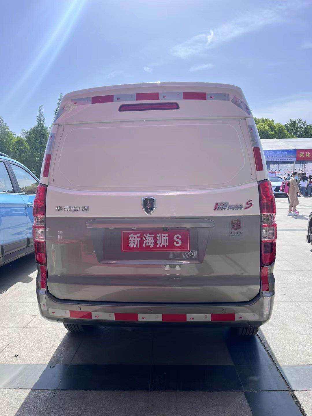 探索海洋的新伙伴,最新海獅S揭秘