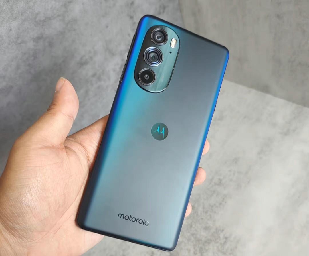 卡最新羅拉,小巷中的美食秘境