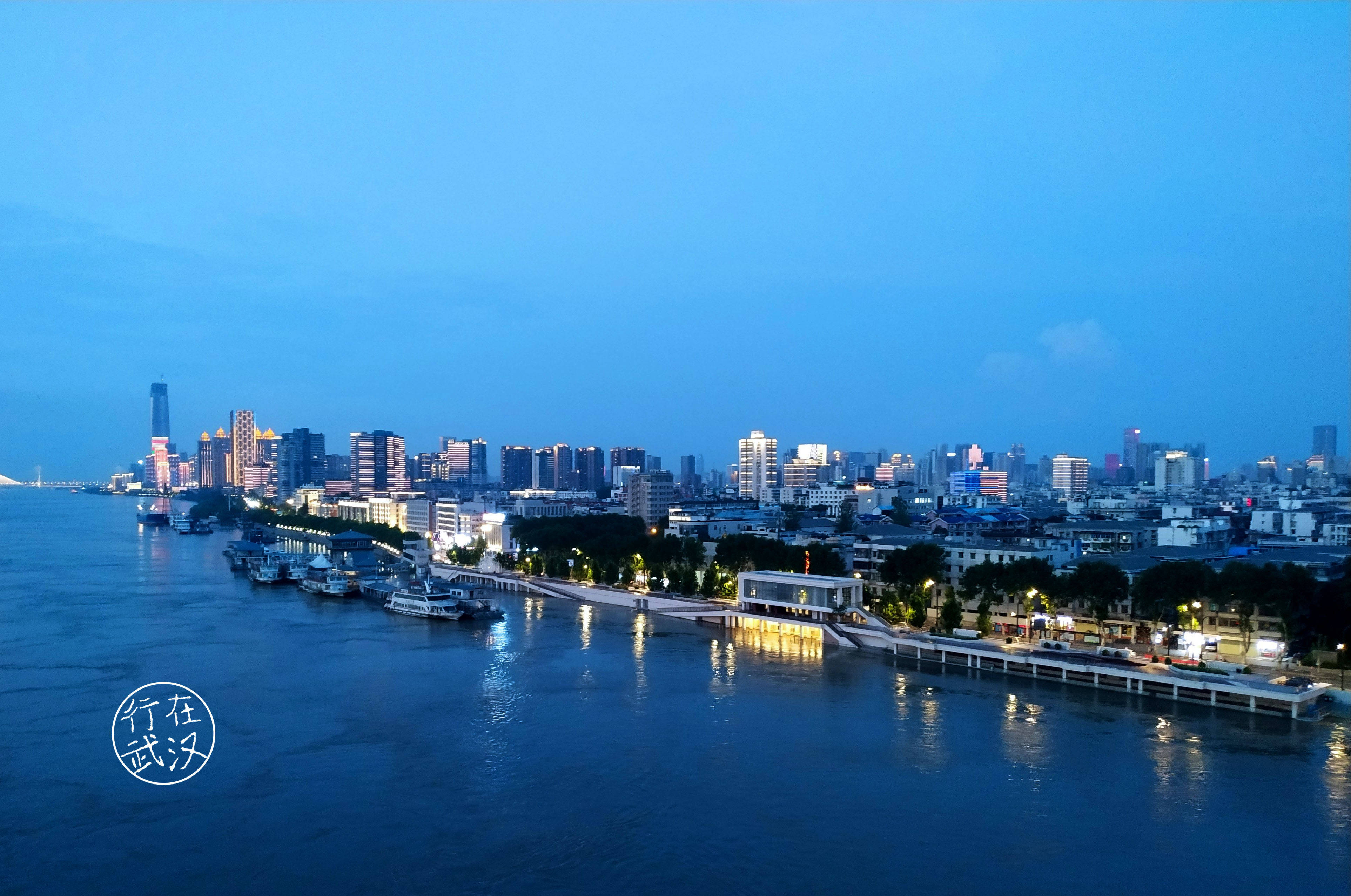 深圳歸途武漢,勵志之旅與變化帶來的自信與成就感