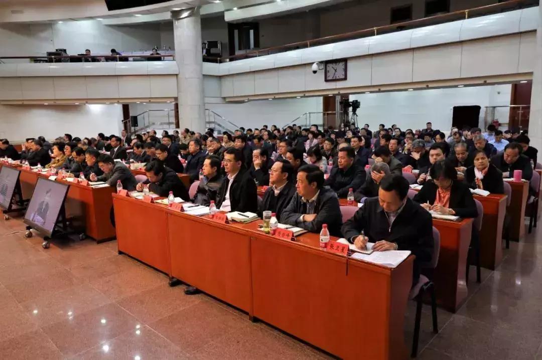 最新農(nóng)村信息速遞,智慧之門開啟,擁抱變革浪潮