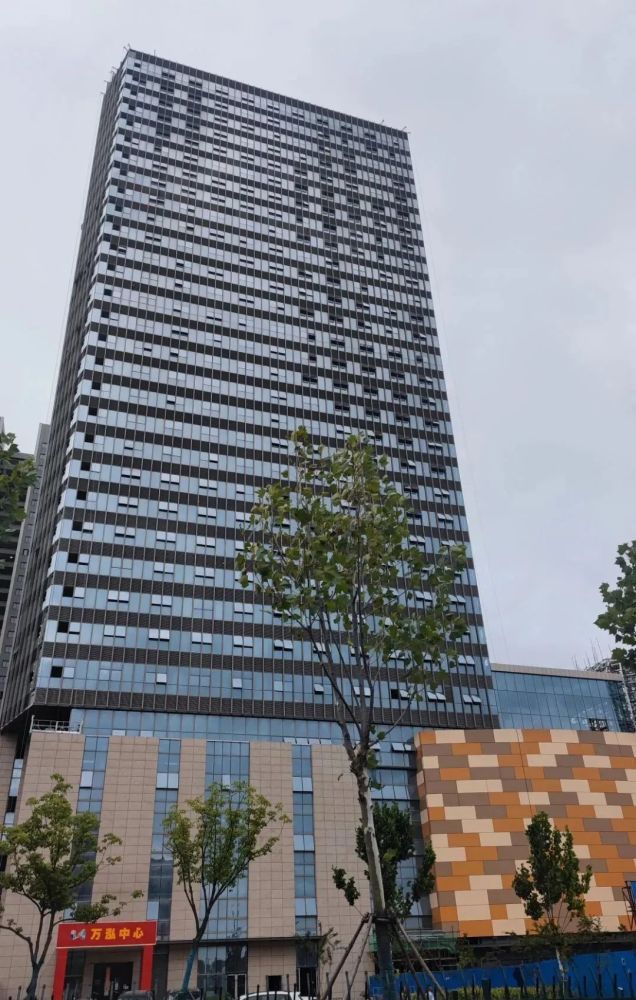 合肥萬泓中心最新進展、影響及觀點概述