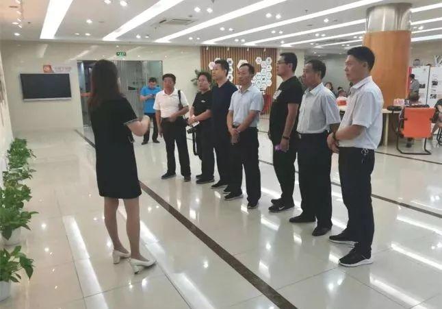 沂南工業園最新招聘,友情、夢想與家的溫馨交匯點