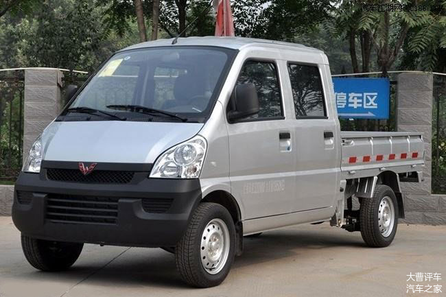 五菱榮光小卡最新款圖,駛向自然,探尋內心寧靜