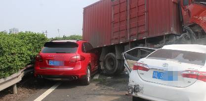 和汾高速車禍最新消息通報,事故進展及傷亡情況揭秘