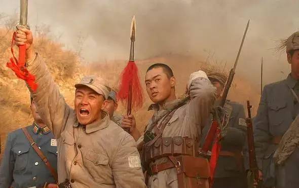 最新國(guó)內(nèi)戰(zhàn)爭(zhēng)電視劇,熱血烽火再現(xiàn)戰(zhàn)場(chǎng)雄姿