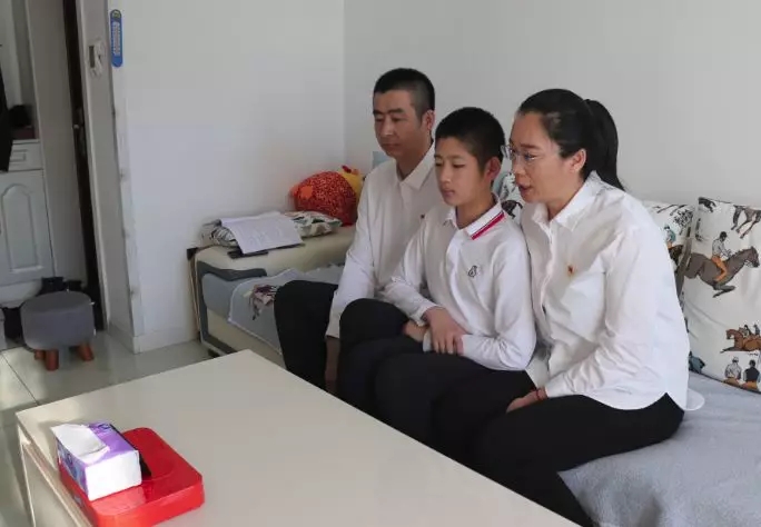 最新阿龍山新聞?wù)撌鰣?bào)道速遞