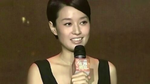 馬伊琍機場近照展現旅途中的暖心陪伴與小確幸