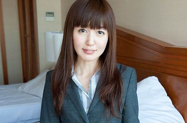 本澤朋美最新作品深度探討與藝術(shù)科普揭秘