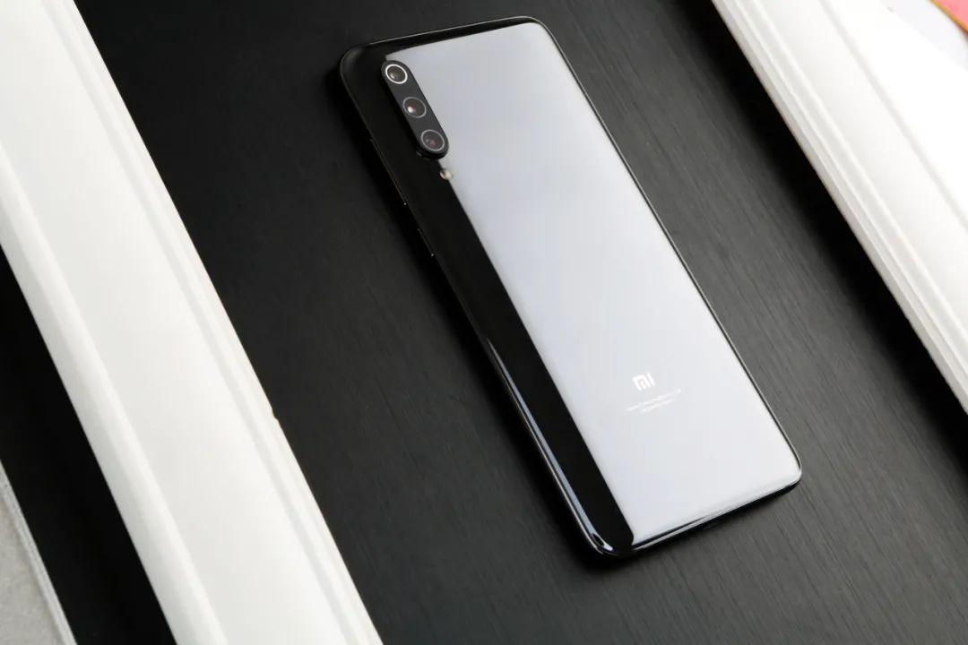 最新款小米手機,科技與情感的完美融合